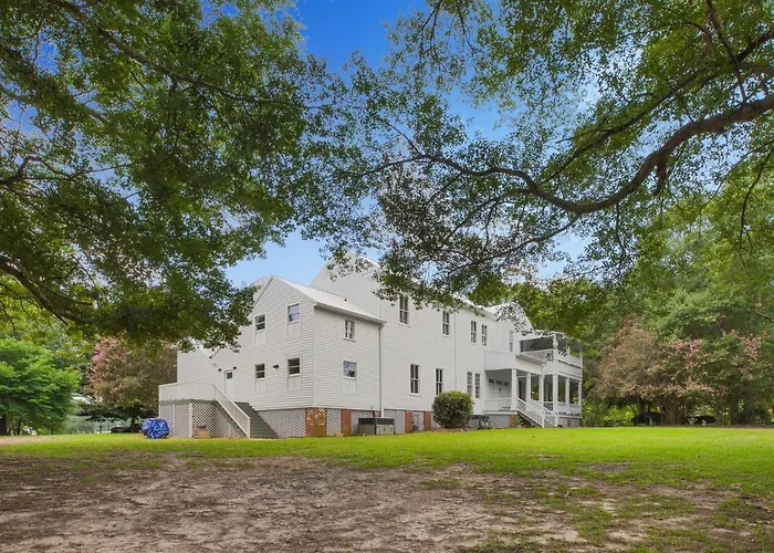 Liberty Hall Bed And Breakfast